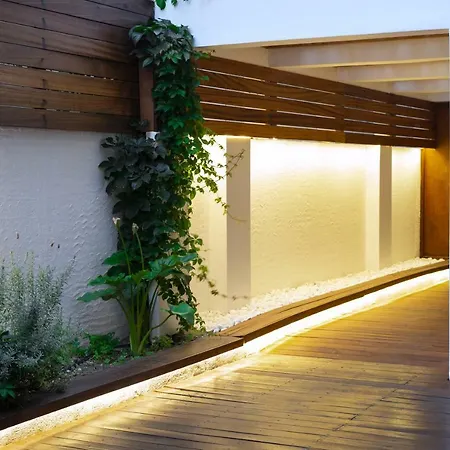 雅典娜酒店 酒店