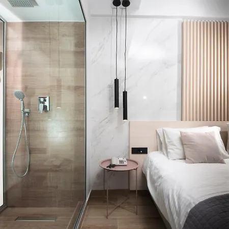 Hotel Athena