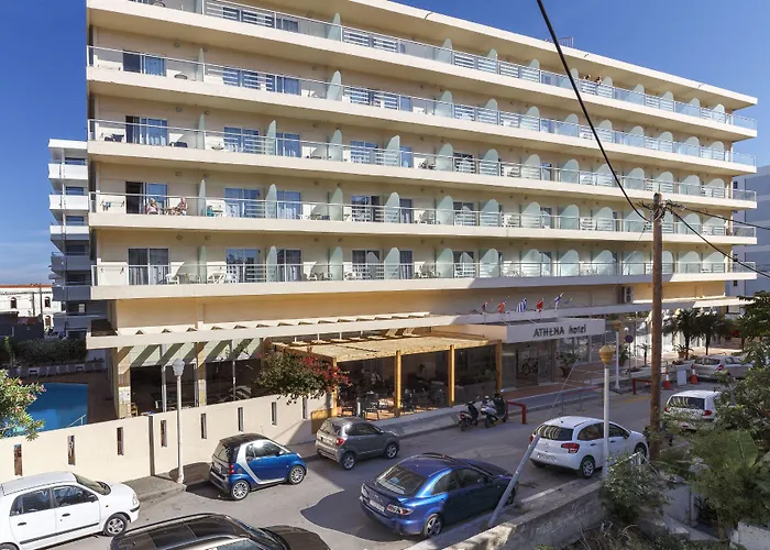 Athena Готель 3*