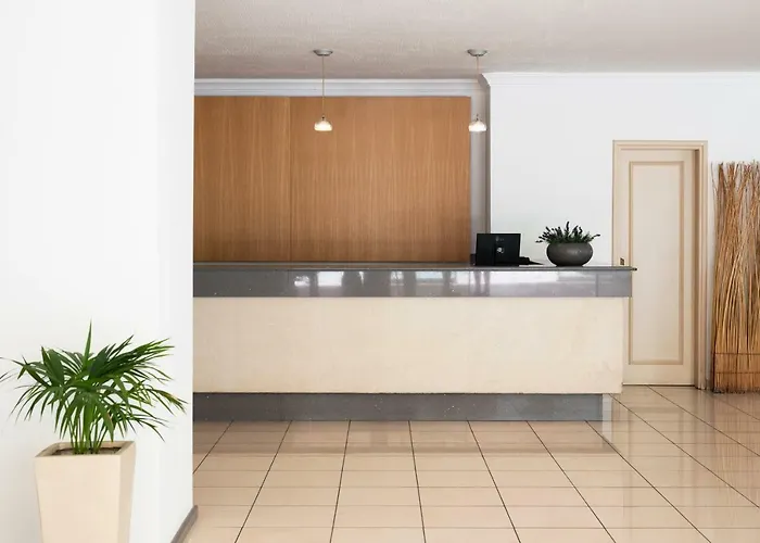 Athena Готель 3*