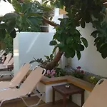 Hotell Athena 3*