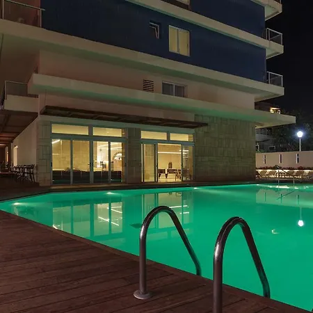 Hotel Athena
